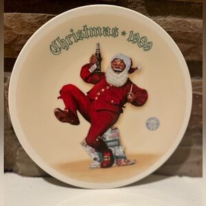 Norman Rockwell “Jolly Old St. Nick” Vintage Plate Christmas 1989 Collectible